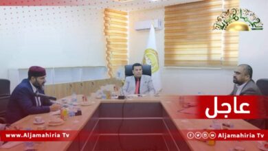 عاجل// اجتماع اللجنة البرلمانية في سرت يضم رمضان شمبش رئيس اللجنة التشريعية والهادي الصغير رئيس لجنة العدل والمصالحة الوطنية