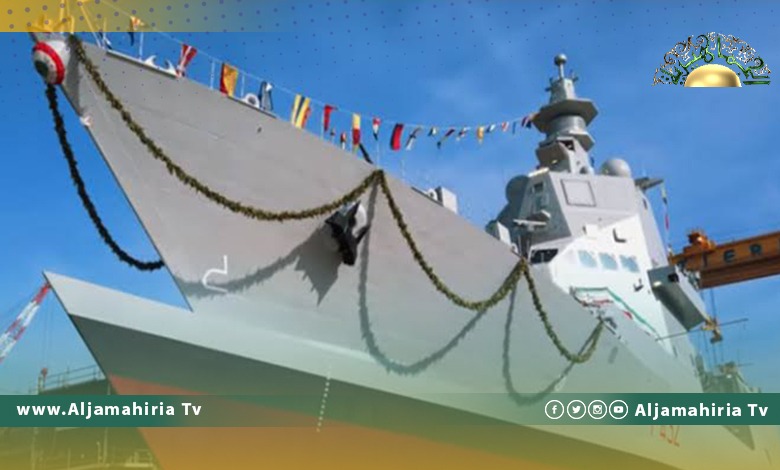 وكيلة "الدفاع" الإيطالية تهنئ البحرية على دفاعها عن قوارب اعتدت على المياه الإقليمية الليبية 