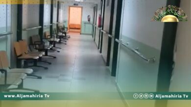 فيديو يوثق غياب جميع الأطباء والموظفين مستشفى باب طبرق