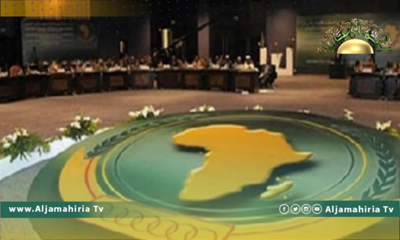 فكي يؤكد دعم الاتحاد لمشروع المصالحة وإجراء الانتخابات في ليبيا