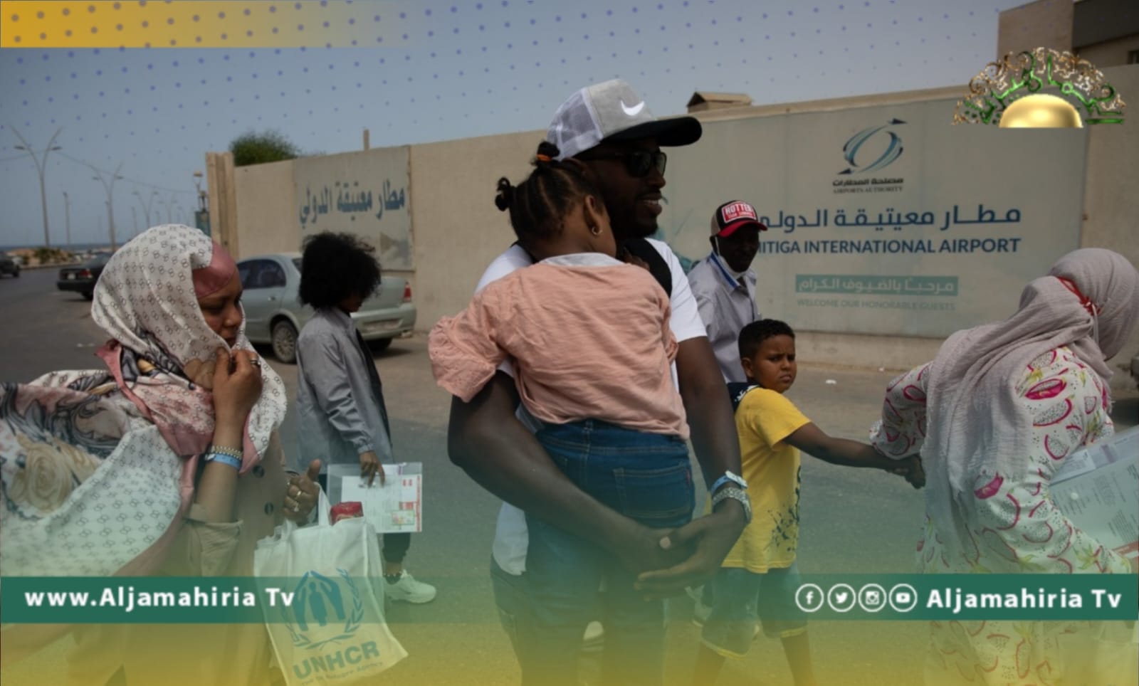 مفوضية اللاجئين تكشف إجلاء 100 شخص إلى بر الآمان خارج ليبيا