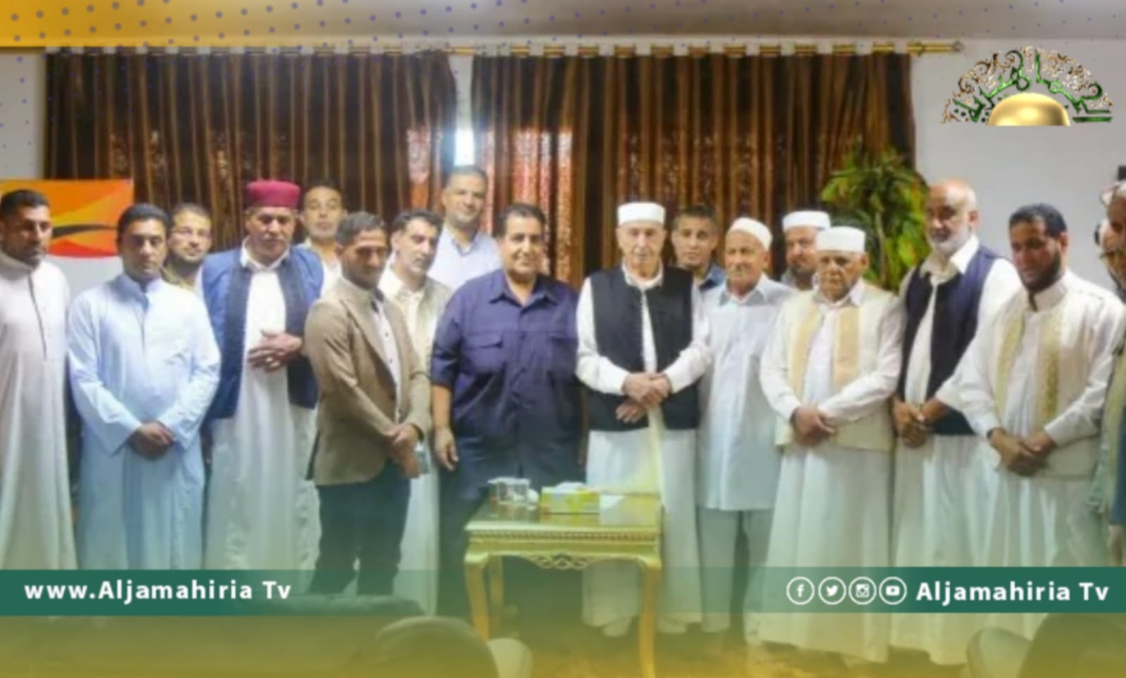 عقيلة صالح يناقش مع أعيان وشباب قبيلة المسامير تطورات الأوضاع في البلاد