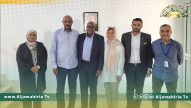 زينينغا يستعرض مع أعضاء من ملتقى الحوار كيفية تجاوز الجمود السياسي الراهن