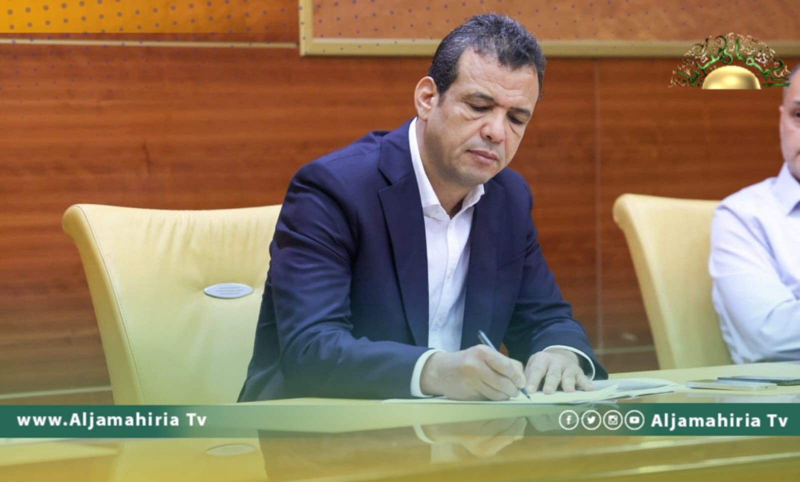 وزير الصحة يبحث توفير الاحتياجات السنوية للتطعيمات المختلفة