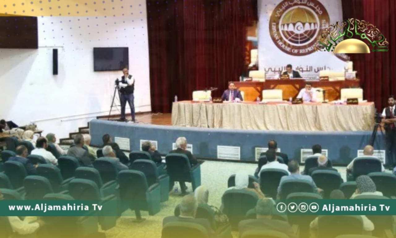 مجلس النواب يقرر ضرورة أداء اليمين القانونية لمستشاري المحكمة أمام البرلمان