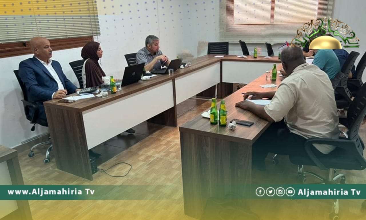 اللجنة المركزية للتعويضات بالإسكان تبحث تسريع أعمال الحصر بمدينتي سرت وتاورغاء
