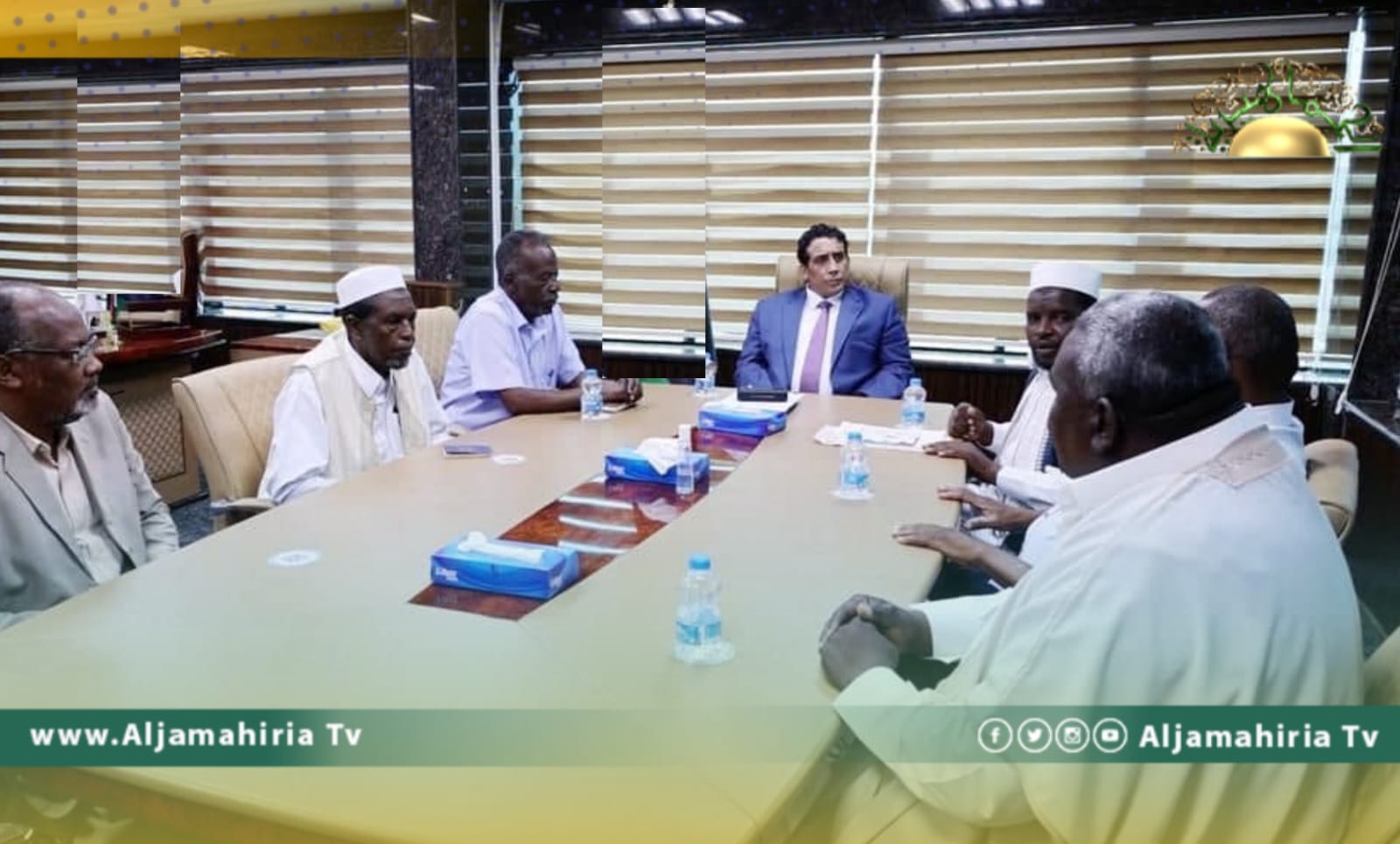 المنفي يناقش أوضاع مهجري مرزق ومدى إمكانية عودتهم لمدينتهم