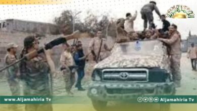 مصادر: قوة عسكرية تتوجه لسبها وتقبض على صاحب مطبعة بسبب الاستعداد للاحتفال بذكرى الفاتح العظيم