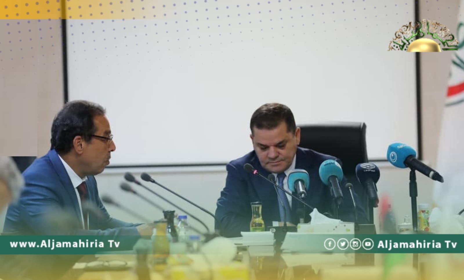 الدبيبة يتفقد مركز مصراتة الطبي ويستمع إلى الصعوبات التي تواجه سير العمل