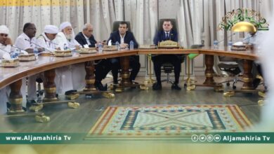 الدبيبة يبحث مع أعيان الجنوب معالجة نقص الخدمات الأساسية بالمنطقة