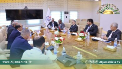 مؤسسة النفط تبحث نشاط شركة طيران النفط ودورها في رفع الإنتاج   