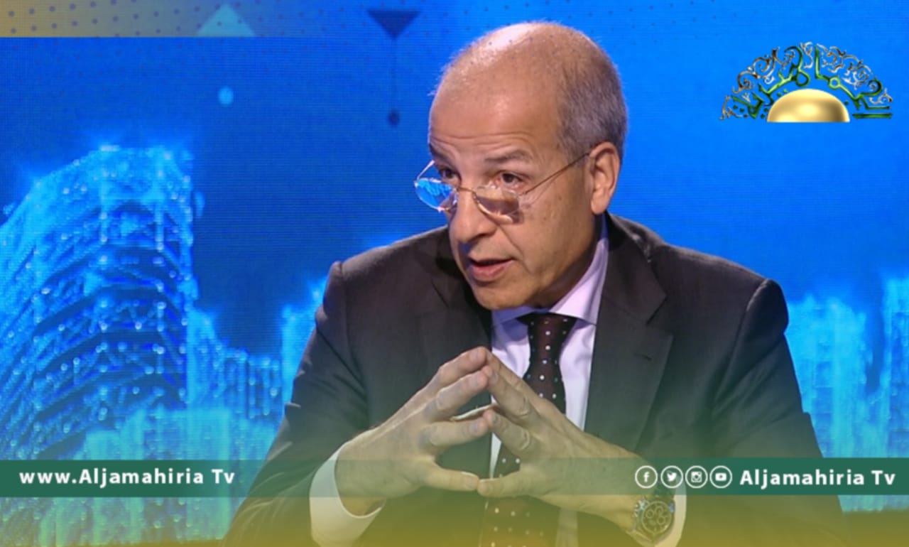 إكسبيرس: محافظ بنك انجلترا يساعد الصديق الكبير بأعمال مشبوهة