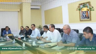 وزارة الداخلية بحكومة الوحدة تبحث أزمة الوقود ومنع عمليات التهريب 