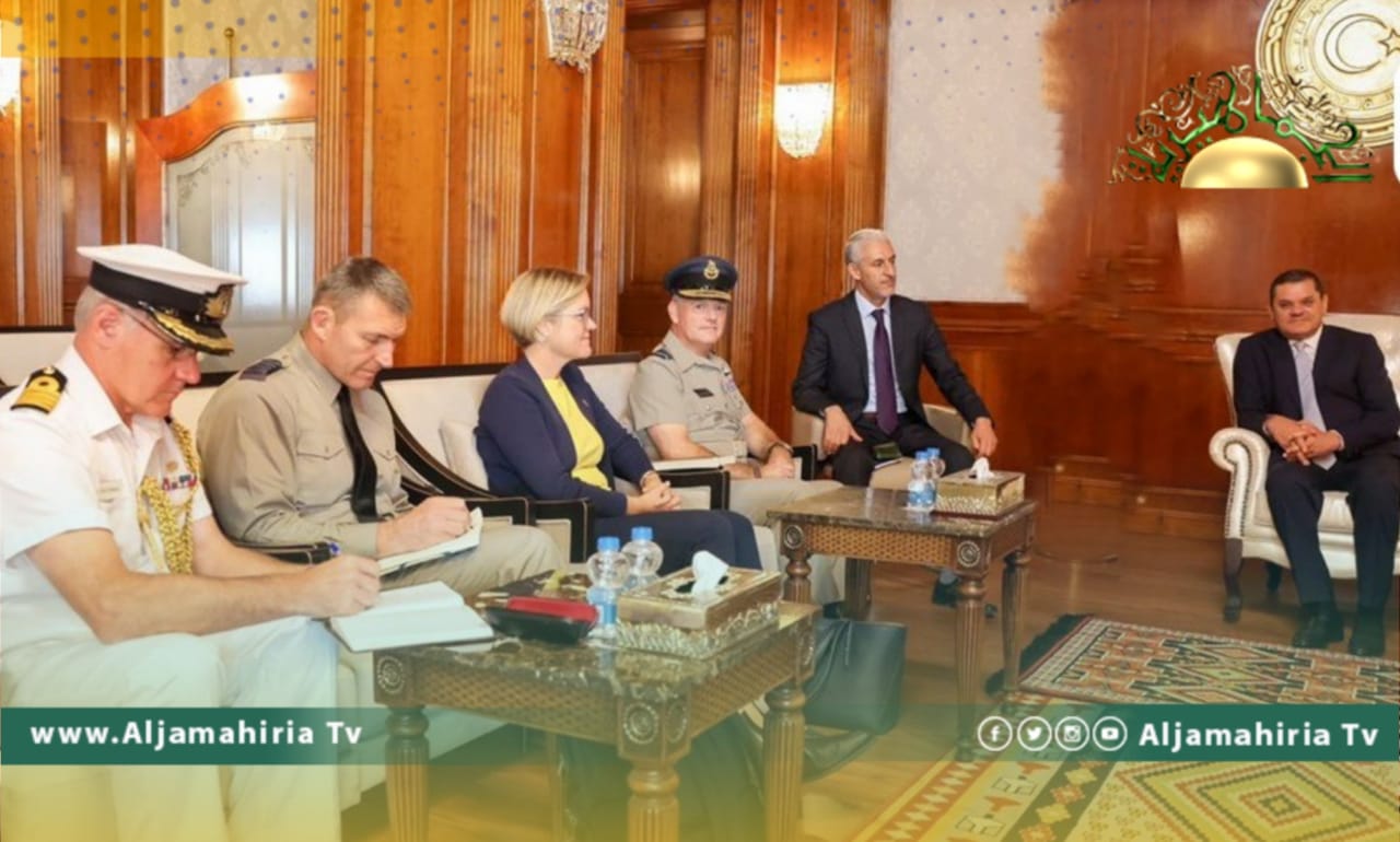 الدبيبة يلتقي كبير مستشاري وزارة الدفاع البريطانية بعد وصول بارجتهم الحربية أمس وهذه هى الأجندة