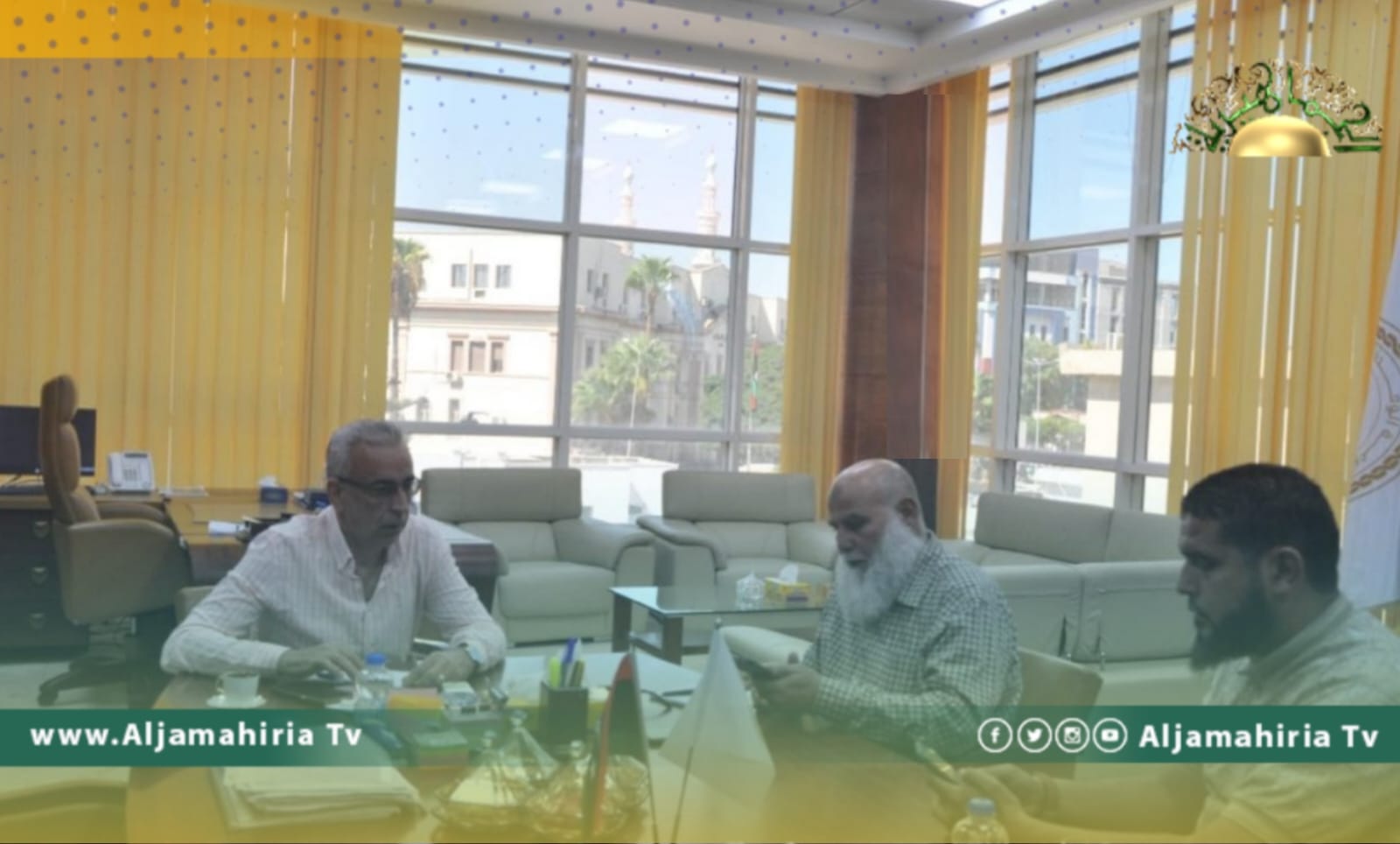 وزير الإسكان والتعمير يناقش المختنقات والصعوبات التي تواجه بلدية عين زارة
