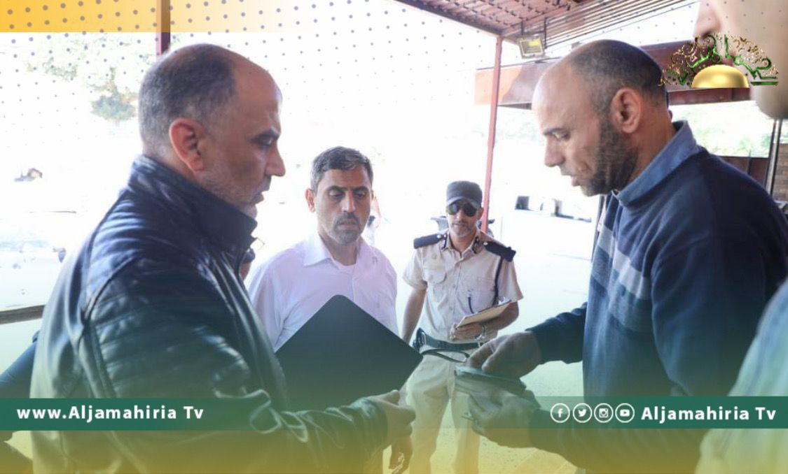 وزارة العمل والتأهيل تطلق حملة تفتيشية بمدينة درنة لمتابعة إجراءات العمالة الوافدة