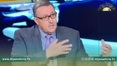 الحبري يؤكد صحة قرار تعديل سعر الصرف ويؤكد فرضه بالقانون