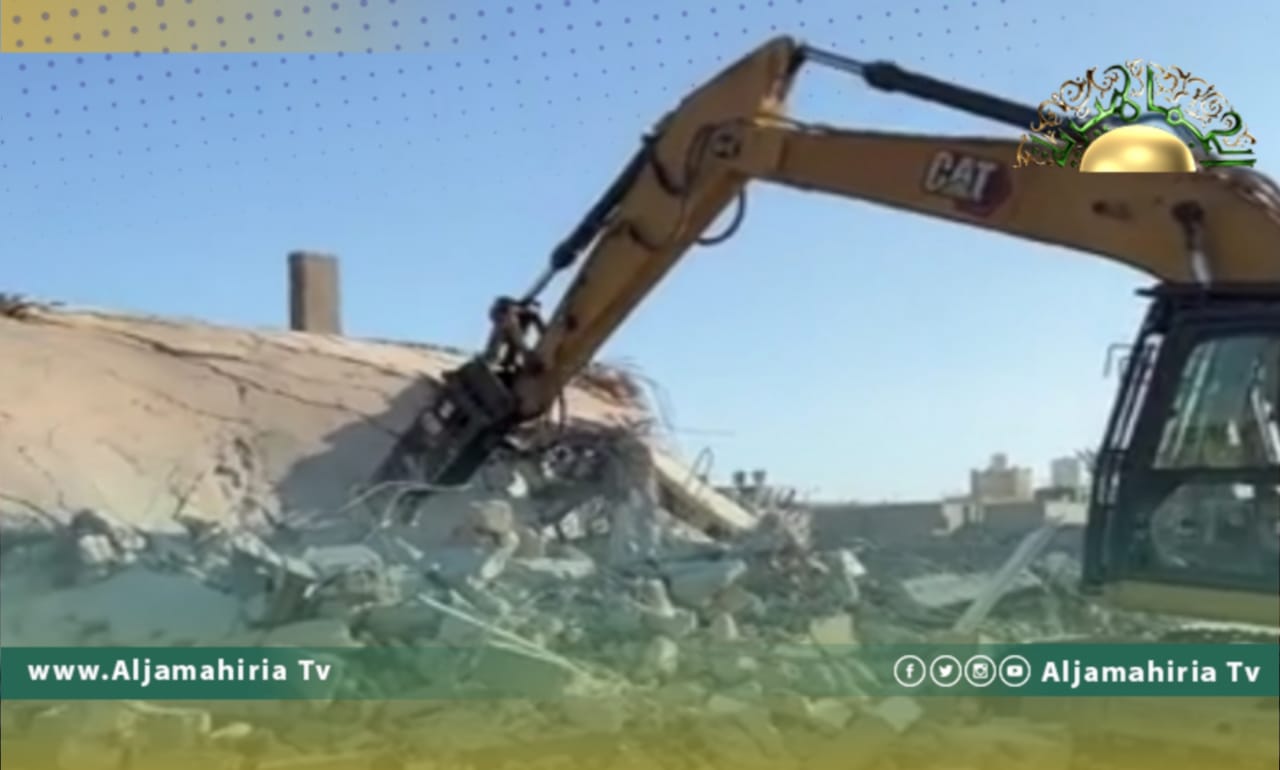 الخدمات العامة طرابلس تقوم ببدء توسعة الطريق الدائري الثالث في صلاح الدين والهضبة بعد توقف 12 عاما