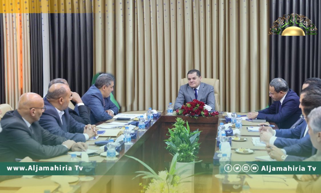 الدبيبة يشدد على تفعيل دور المرشد النفسي بالمدارس.. ويصدر تعليمات بحصر مشاكل المعلمين