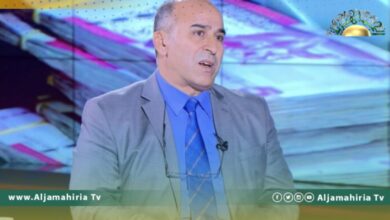 بعد نفي المركزي.. العكاري: قرار تعديل سعر الصرف صحيح واتخذ من لجنة تتبع المصرف