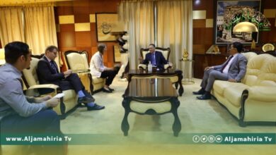 الحويج يبحث مع بريطانيا سبل تعزيز العلاقات الاقتصادية والتجارية بين البلدين