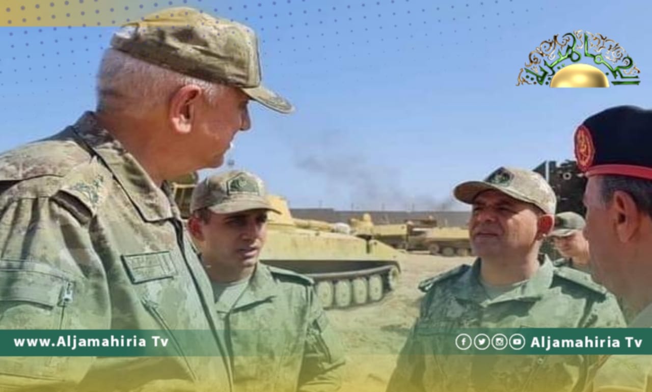 قائد القوات التركية في الغرب يتفقد مقر قوة مكافحة الإرهاب في مصراته