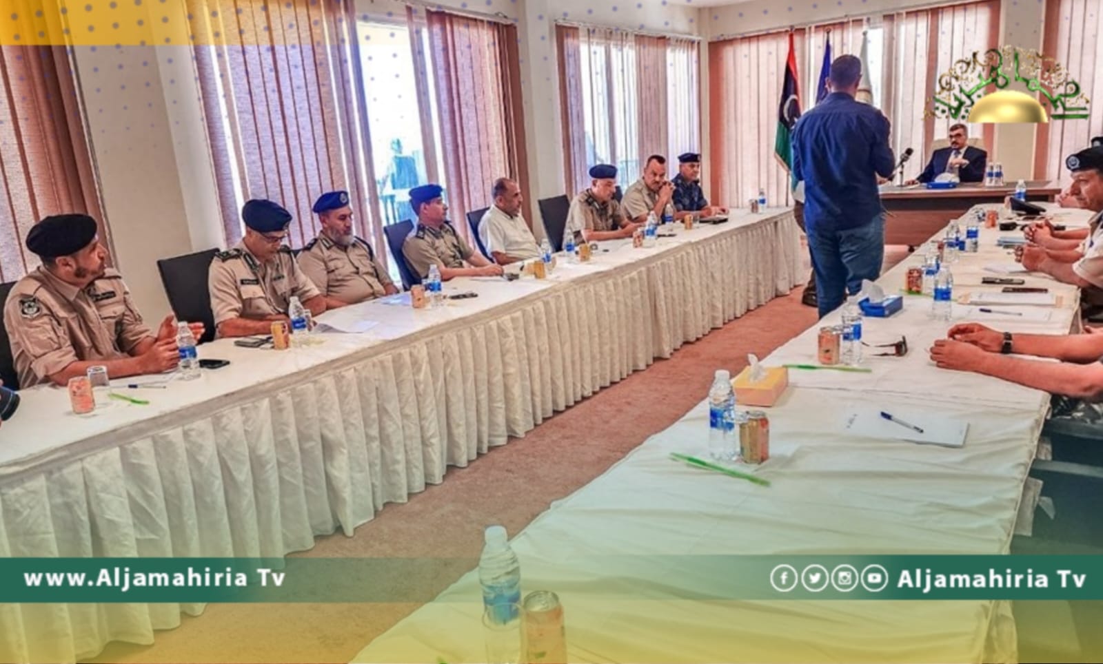 وزير الداخلية يناقش مع 8 مديريات أمن إجراءات مكافحة الهجرة غير الشرعية وتهريب الوقود