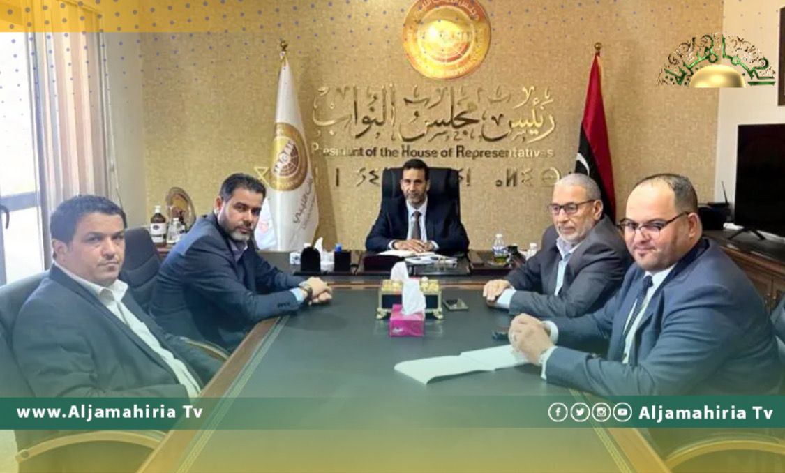 البرلمان يؤكد ضرورة إنجاز القاعدة الدستورية وإقرارها في أقرب وقت ممكن