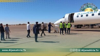 بعد توقف لسنوات.. وصول أول طائرة من شركة طيران إلى مطار الكفرة الدولي