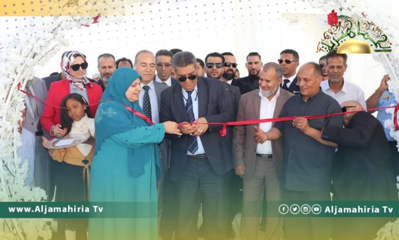 وزير التربية والتعليم يفتتِح "ثانوية صرمان الجنوبية" بعد صيانتها