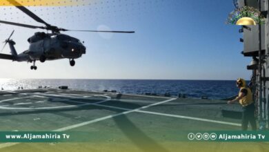 الدفاع التركية تجري تدريبات على هبوط المروحيات والمغادرة لعناصرها قبالة سواحل مصراتة