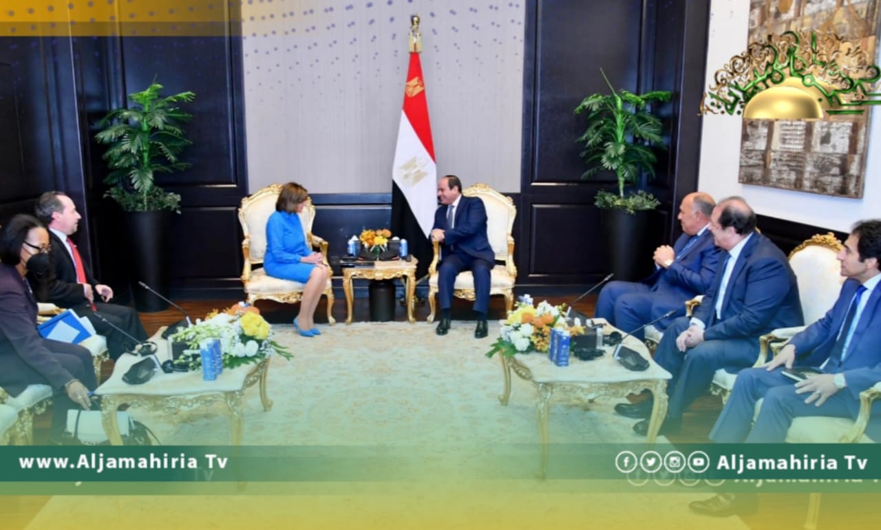 السيسي يبحث مع رئيسة مجلس النواب الأمريكي تطورات الأوضاع في ليبيا