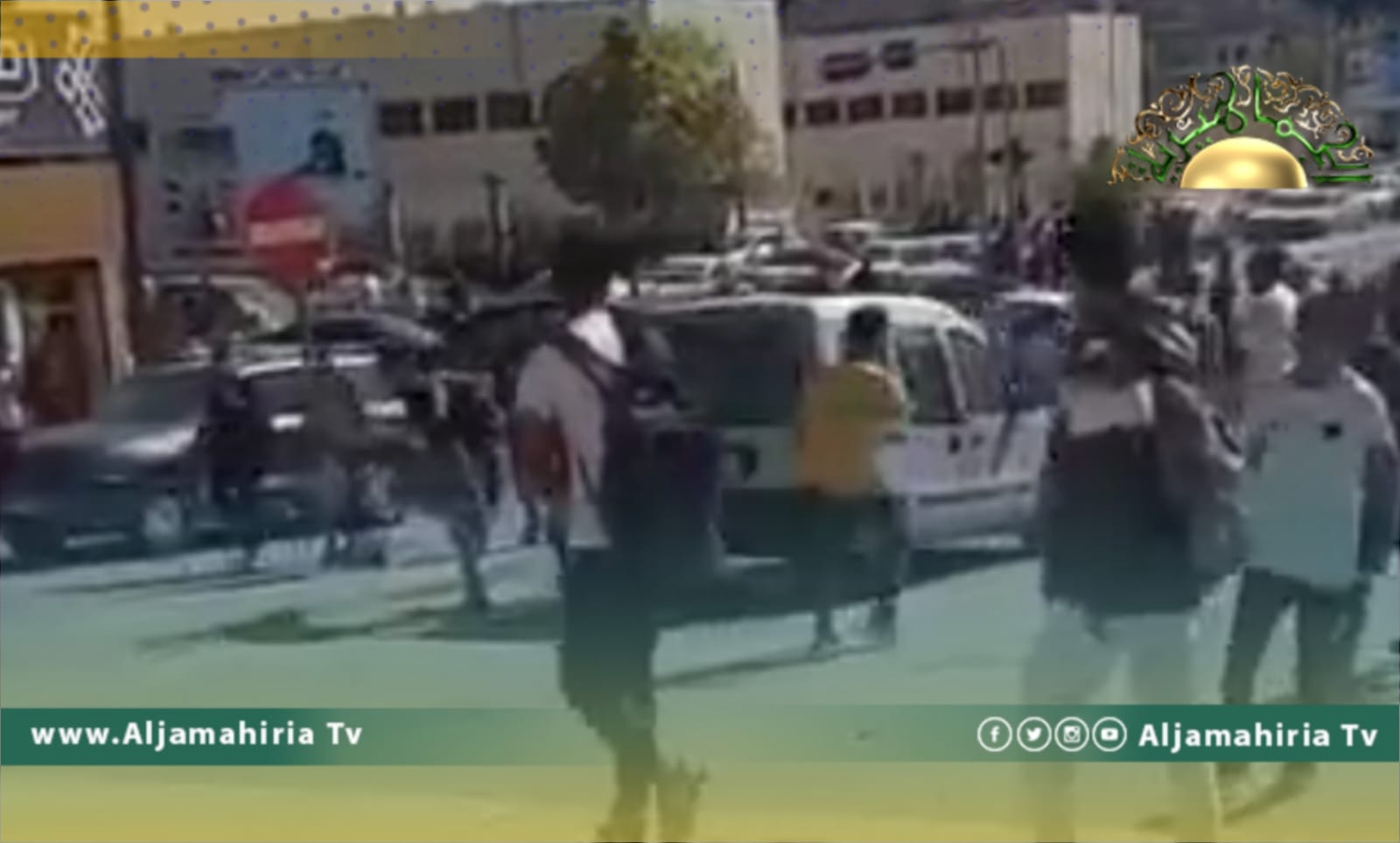 نشطاء: اشتباكات حامية داخل مدرسة صقور الفداء بيين أولاد حي الإسلامي وغوط الشعال