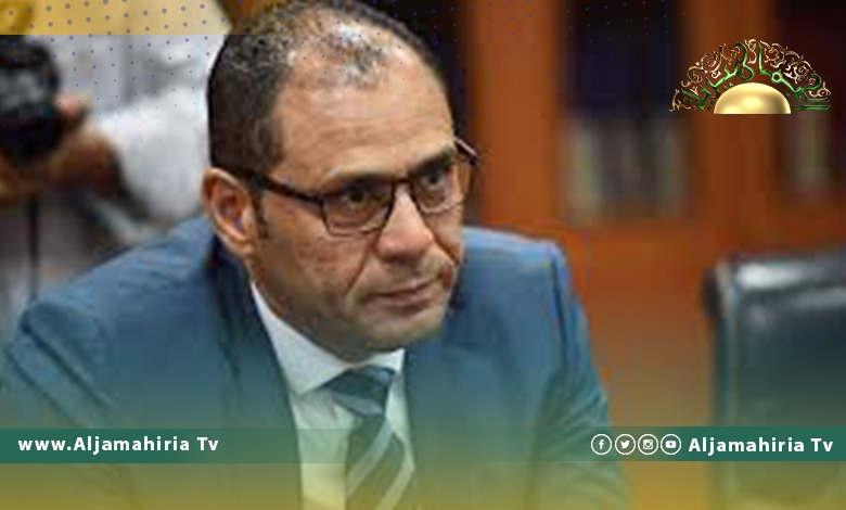 عبد الجليل يطالب المراكز الطبيبة بالامتناع عن تنفيذ تكليفات وزارة صحة الدبيبة