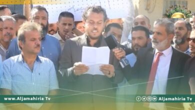 أهالي وتجار الكريمية يواصلون اعتصامهم لحين تنفيذ مطالبهم باستحداث البلدية وتخفيض الإتاوات