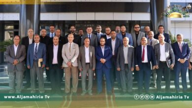 الدبيبة يناقش مشروعي طريق العزيزية- نالوت والإمداد المائي ببلديات الجبل