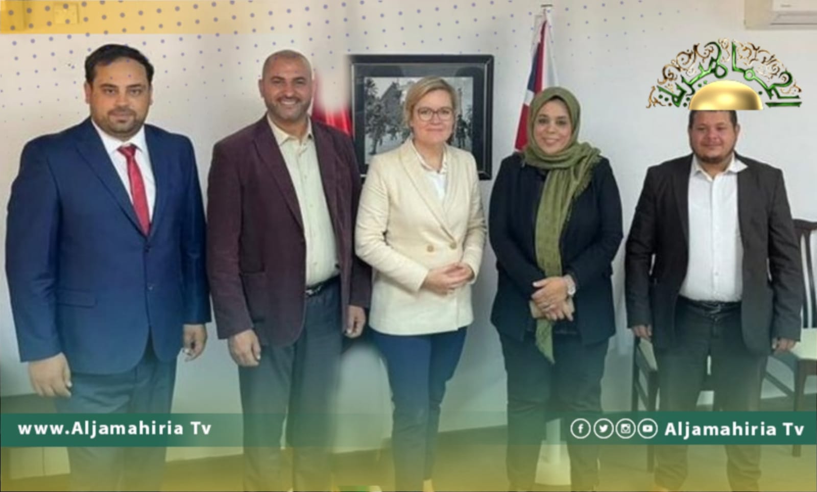 سفيرة بريطانيا تلتقي رئيس المجلس الأعلى لأمازيغ ليبيا