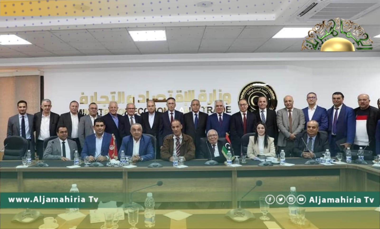 الحويج يناقش مع أصحاب الأعمال بتونس العراقيل التي تواجههم وسبل حلها