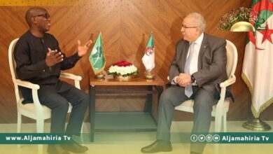 وزير الخارجية الجزائري يبحث مع ممثل الاتحاد الأفريقي مستجدات الأوضاع في ليبيا