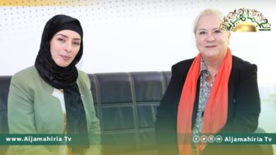 السفيرة الكندية تبحث مع مفوضية الانتخابات سبل تمكين المرأة في الحياة السياسية