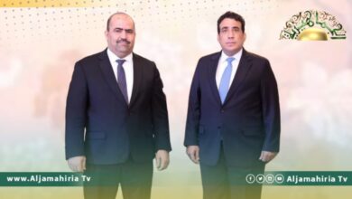 المنفي وسفير الجزائر