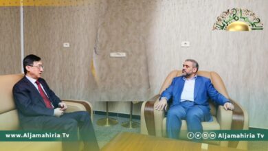 المشري يناقش مع القائمَ بالأعمال الصيني تعزيز التعاون الاقتصادي واستكمال المشروعات المتوقفة