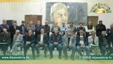 عدد من الكتاب والأدباء والفنانين والإعلاميين من ملاك المحافظ الاستثمارية يطالبون بحقوقهم