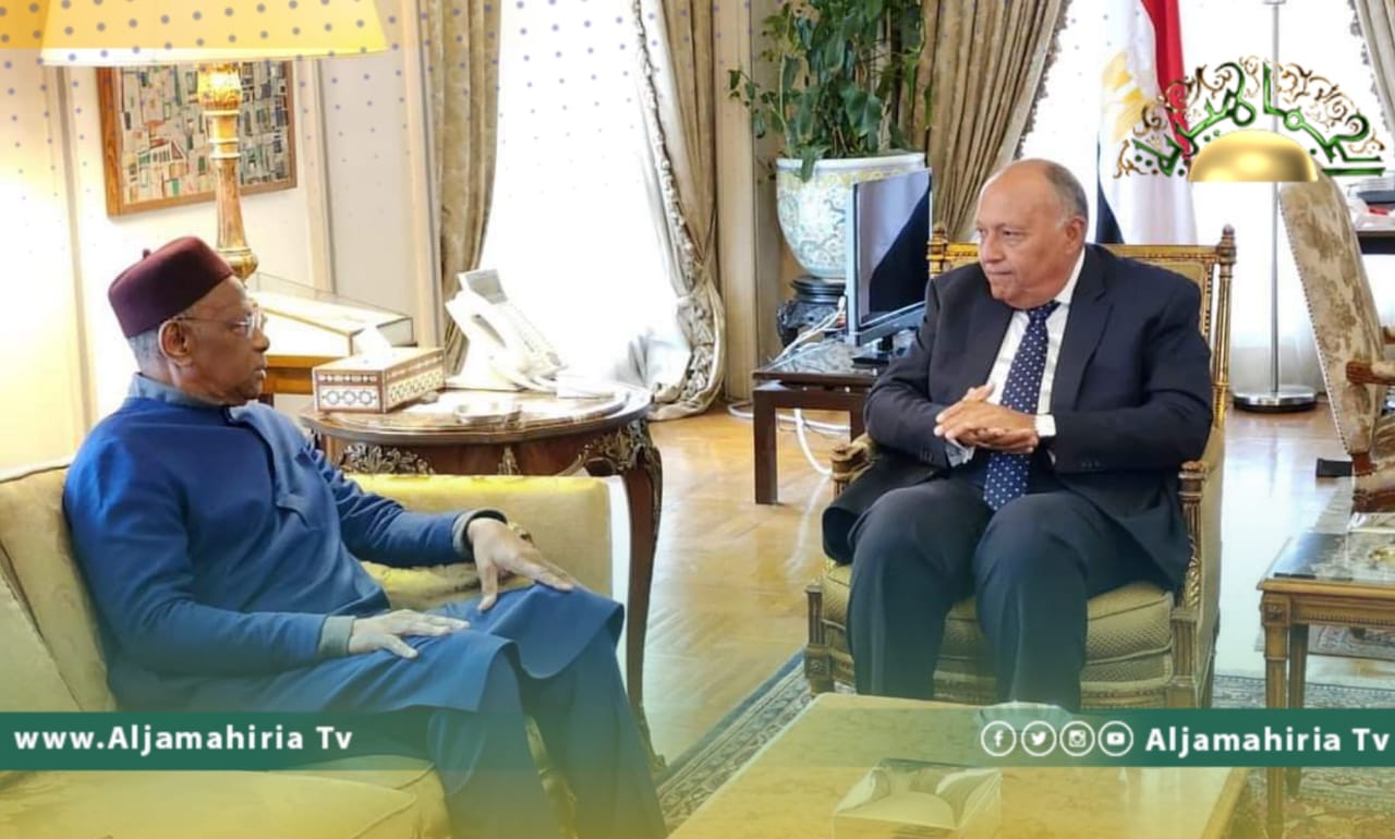 شكري وباتيلي