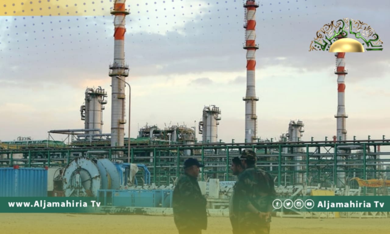 الكشف عن صفقة لزيادة الوقود المصدر لإيطاليا ما انعكس على الكميات الموردة لشركة الكهرباء