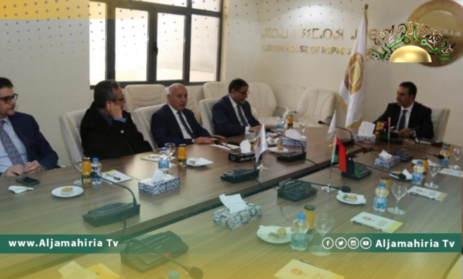 النويري يناقش مع تكتلات سياسية آلية تعزيز الحوار واتخاذه منهجاً لحل القضايا والأزمات