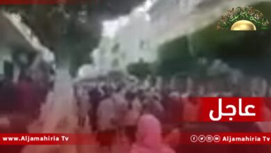 عاجل// مصادر إعلامية: انطلاق مظاهرات حاشدة تجوب شوارع طرابلس في طريقها لوزارة الصحة