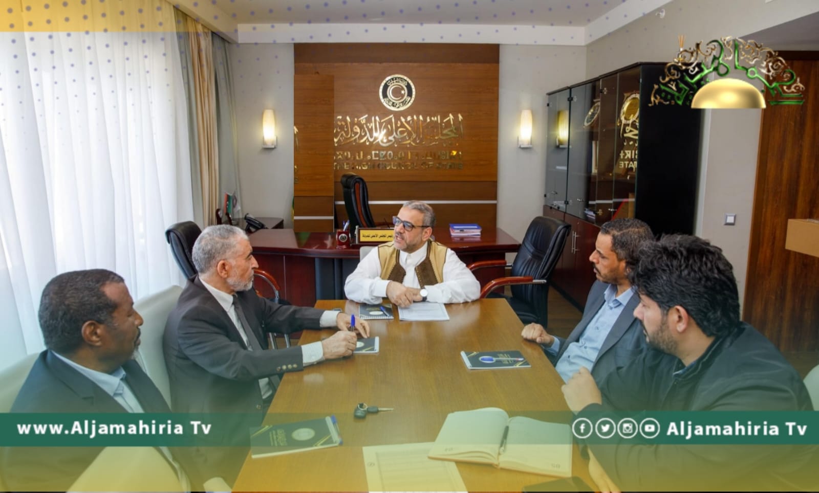 المشري مع لجنة إعداد قوانين الاستفتاء والانتخابات