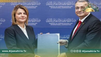 المنقوش مع سفير بنغلاديش