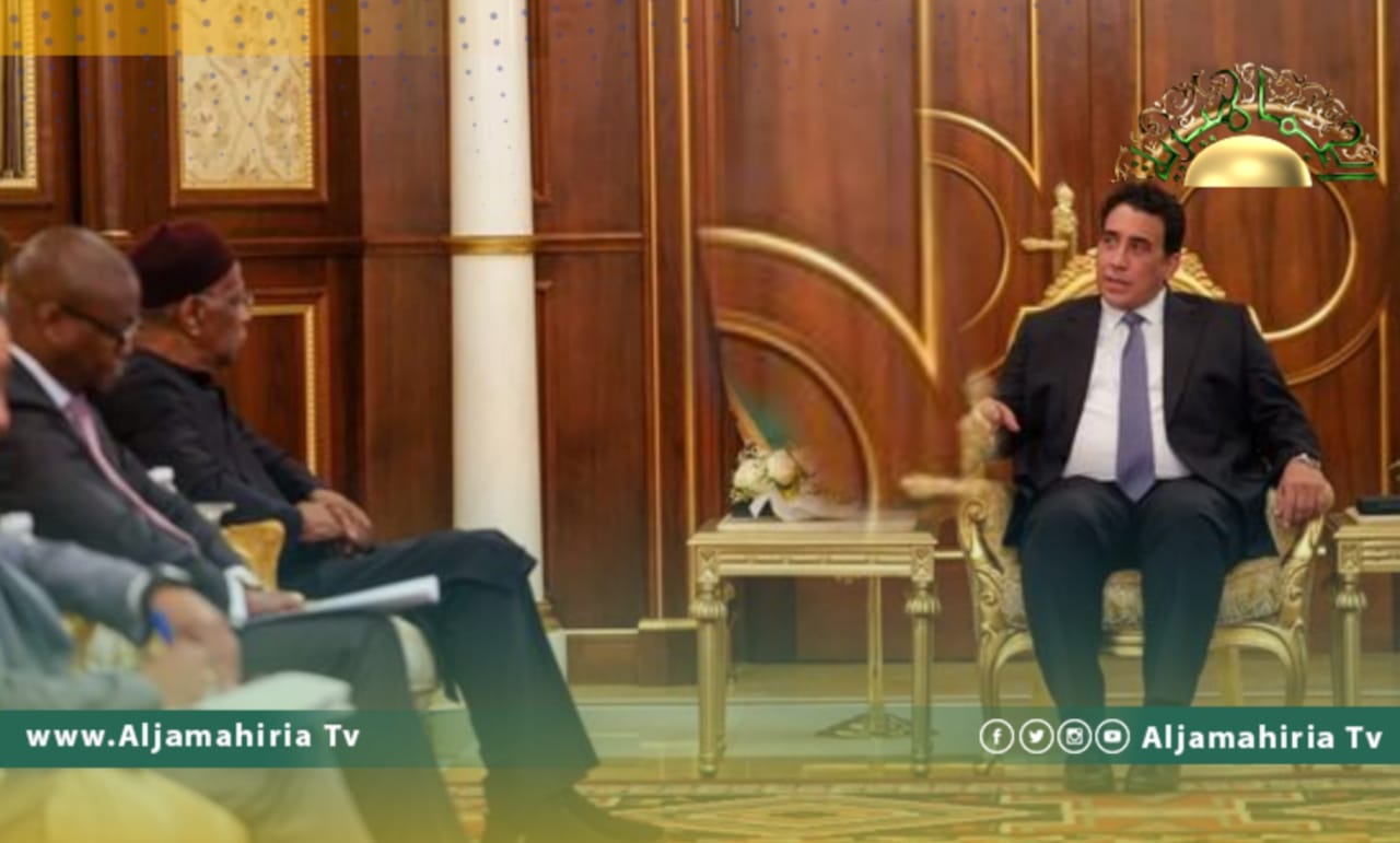 المنفي وباتيلي